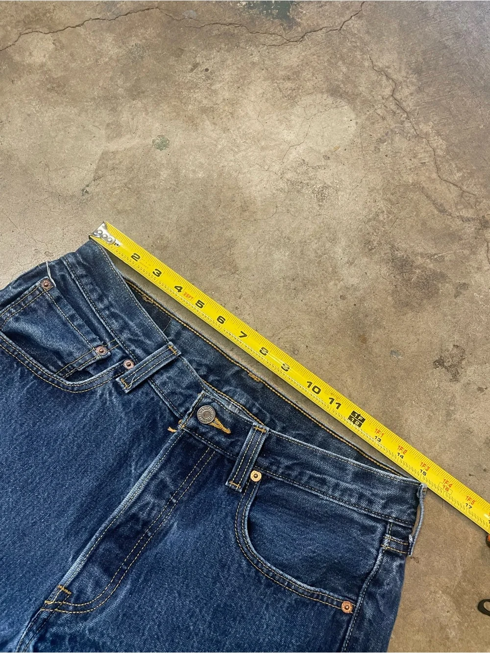 Y2K Levi's 501 Straight Fit Jeans